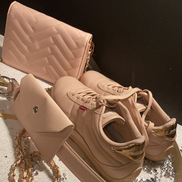 Pretty in pink soft leather bundle - Picture 4 of 8